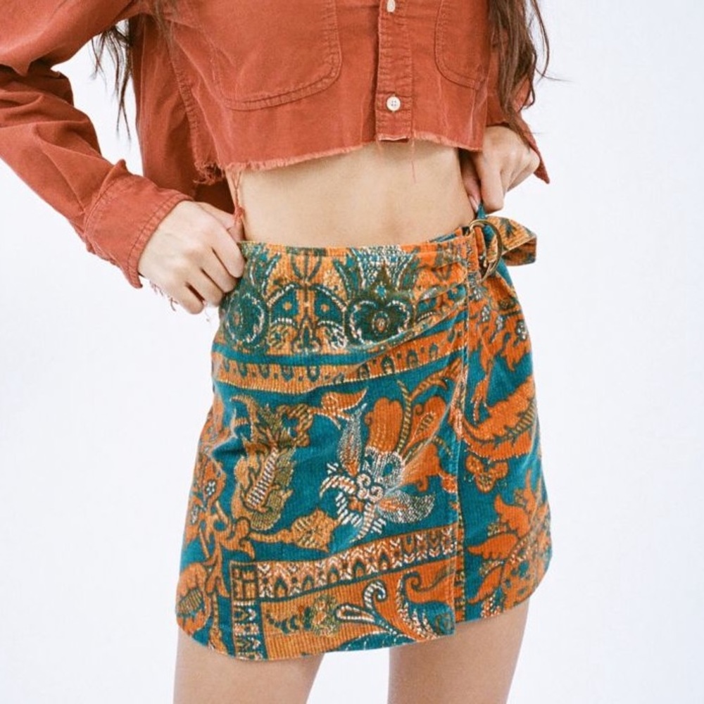 Saturn corduroy wrap mini skirt